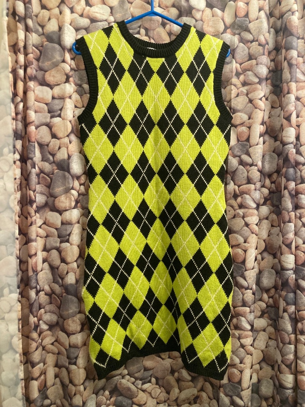 The Ragged Priest - women’s sz L argyle sweater dress - dual colour green / pink
